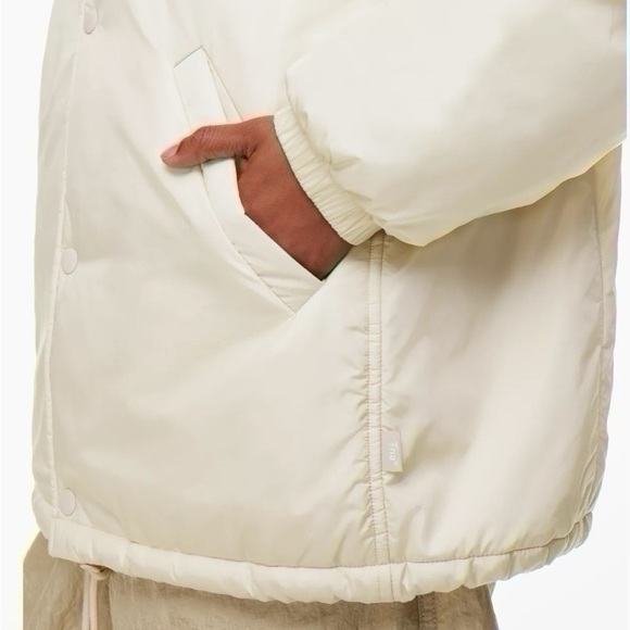 Aritzia Tna Coaches Jacket Limited Edition Matte Pearl - Picture 10 of 11